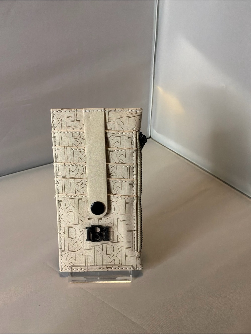 Badgley Mischa Ivory Logo Pattern Wallet with Black Hardware - Picture 1 of 3